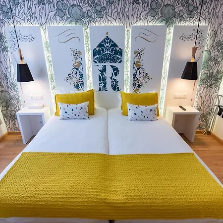 Hotel Le Riche By Sebastien Rath
