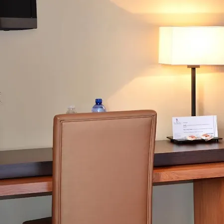 Le Riche By Sebastien Rath Hotel