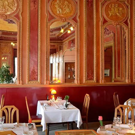 Le Riche By Sebastien Rath